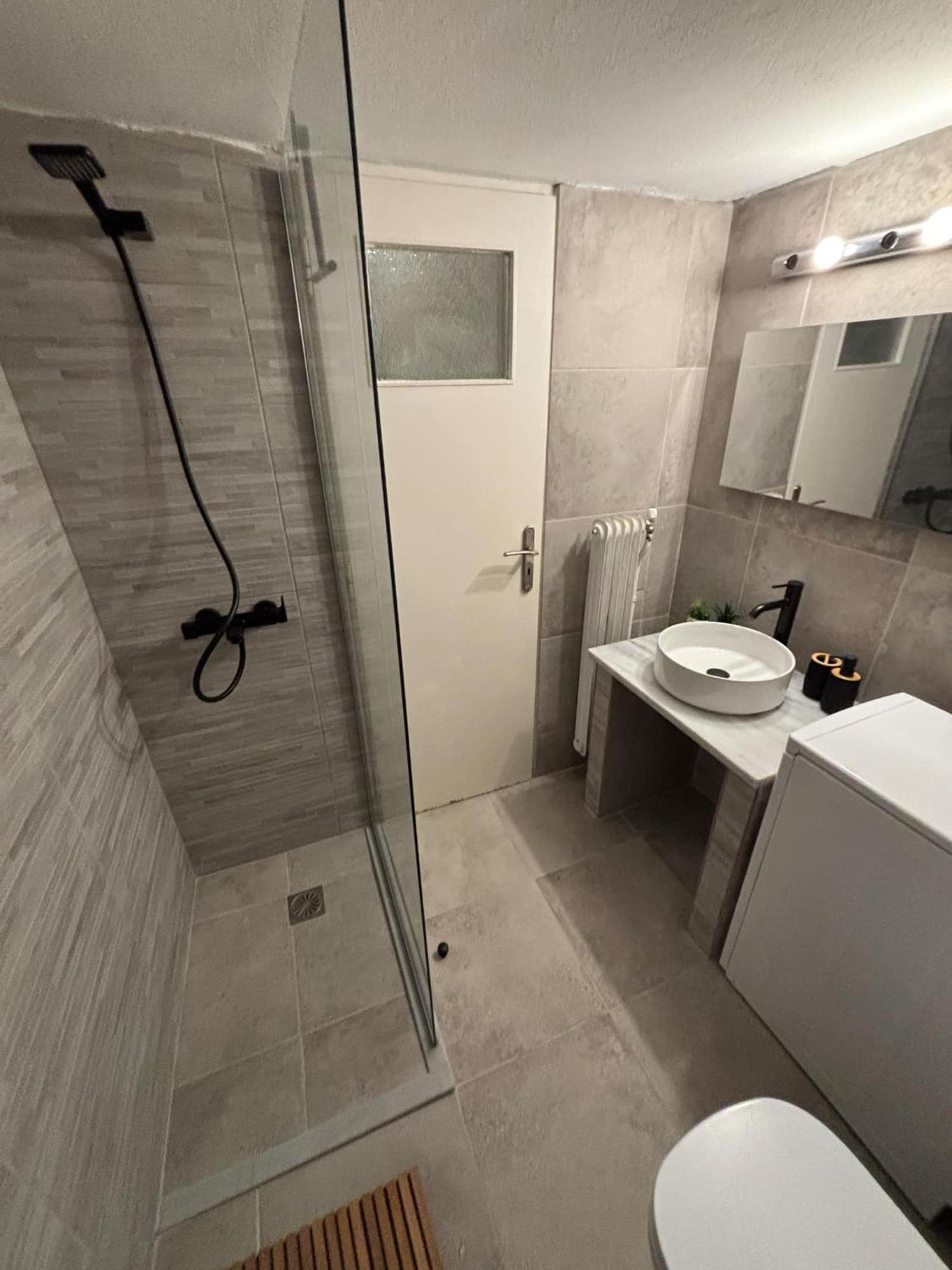 Katehaki Metro Flat Apartment Athens Exterior photo